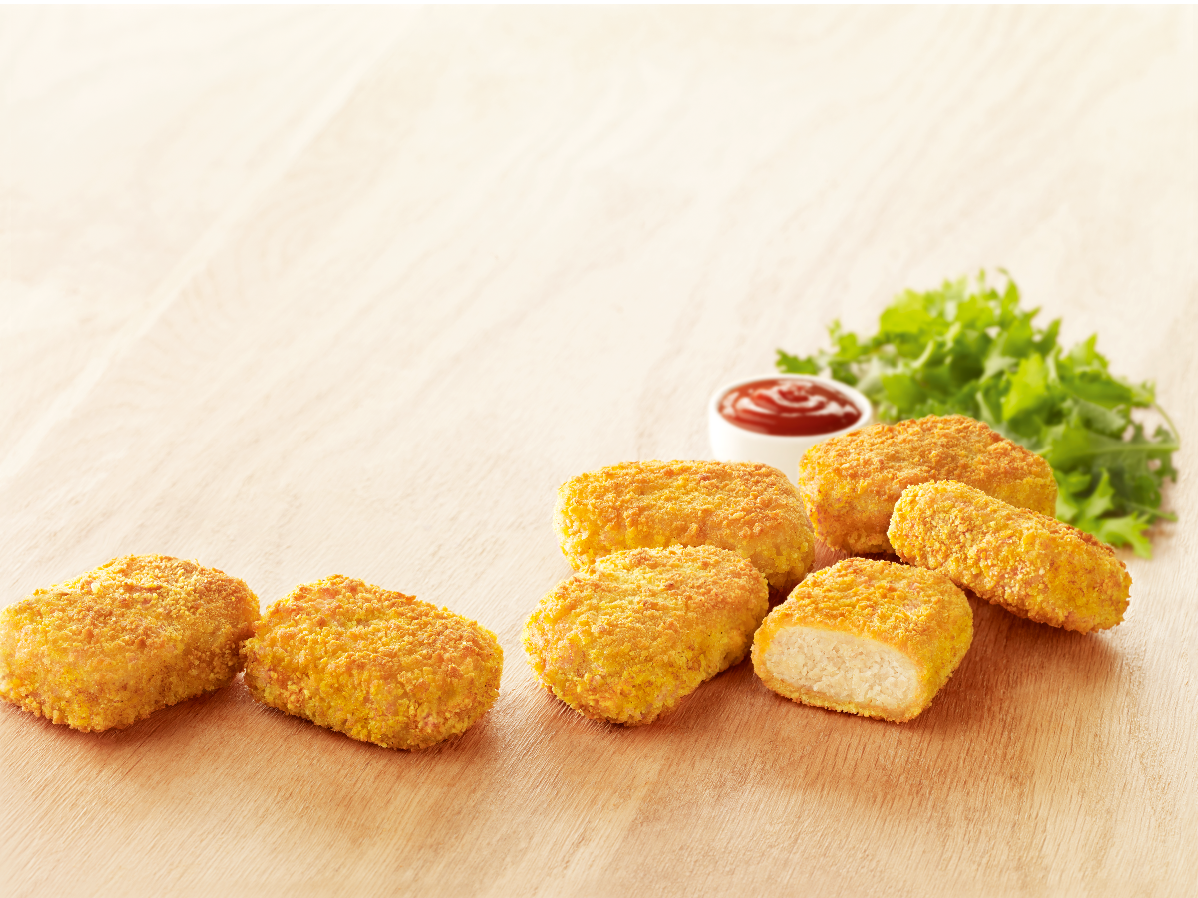 Nuggets de dinde reghalal avec ketchup et salade