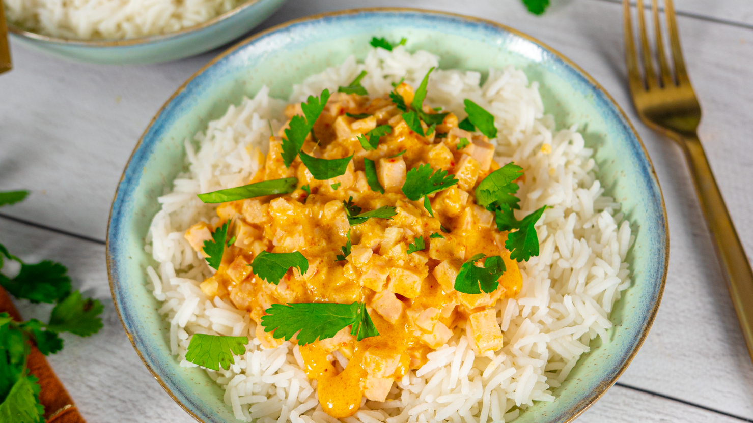 Dés de poulet façon tikka massala - Réghalal, avec riz