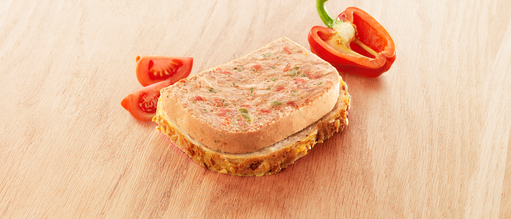 Ambiance pâté de volaille poivrons tomates