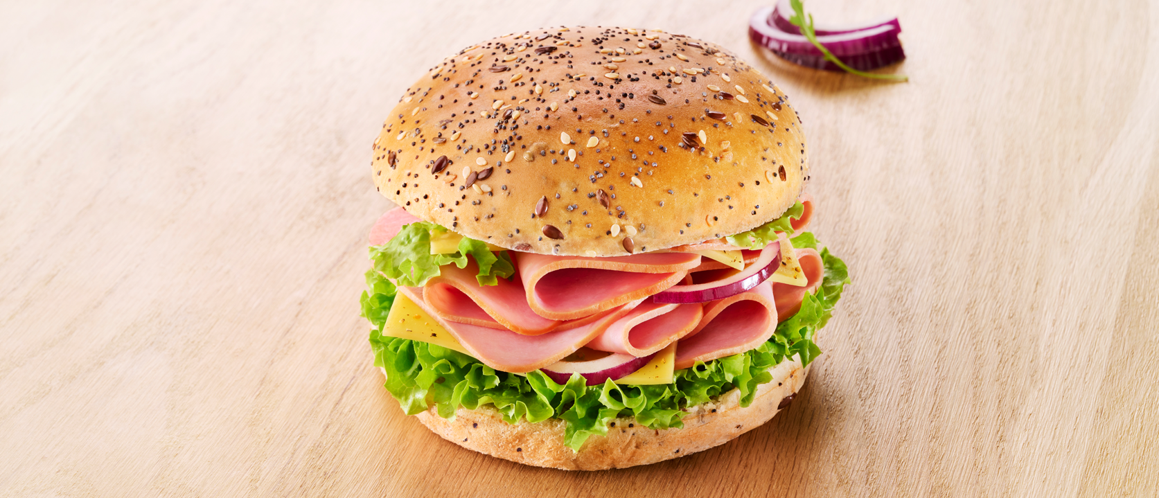 ambiance jambon dinde fumé spécial sandwich dans burger